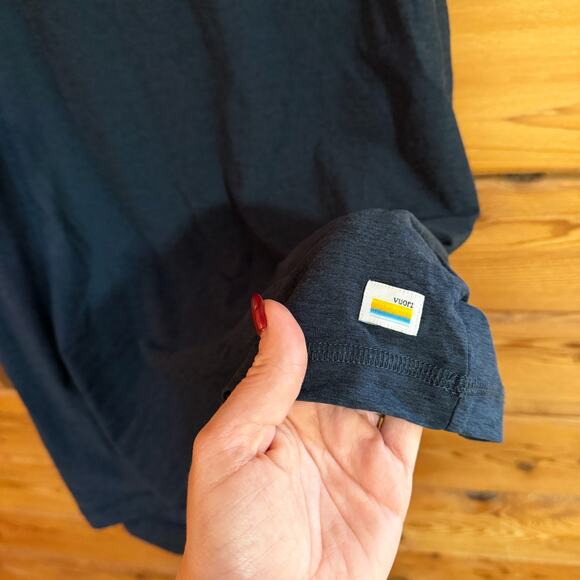 Vuori Strato Mens Tech Tee Blue Size XL Dark Blue - Picture 3 of 6